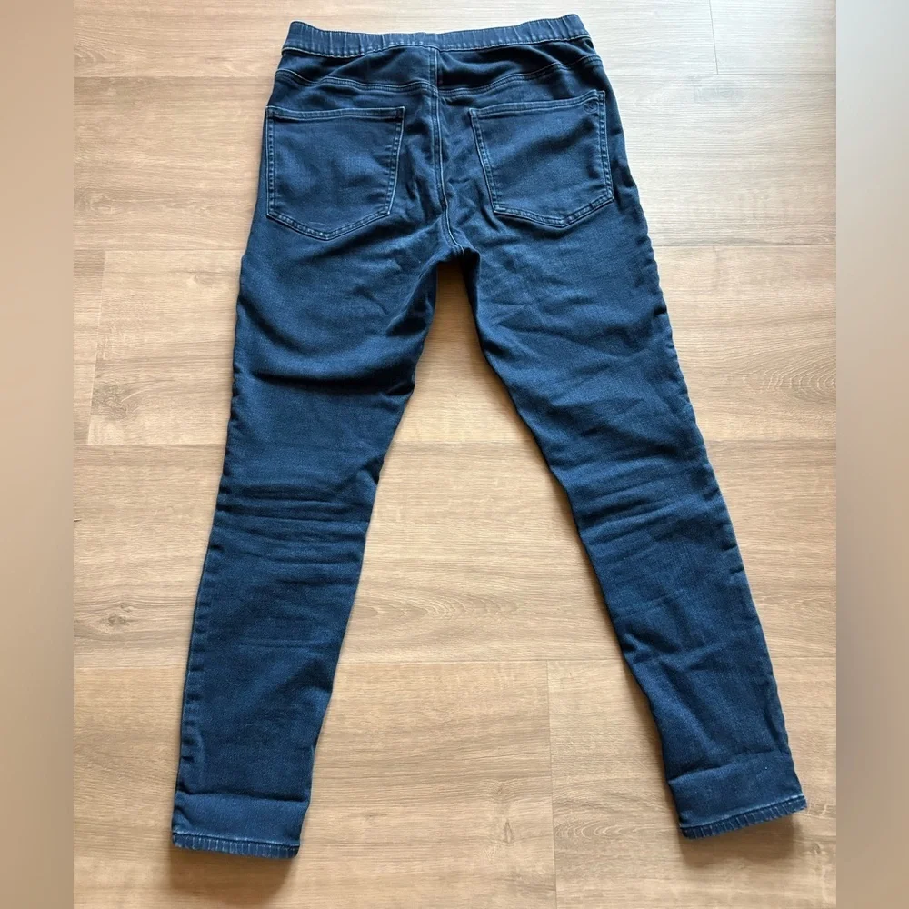 UpWest Pull On Skinny Jeans Dark Wash- size M